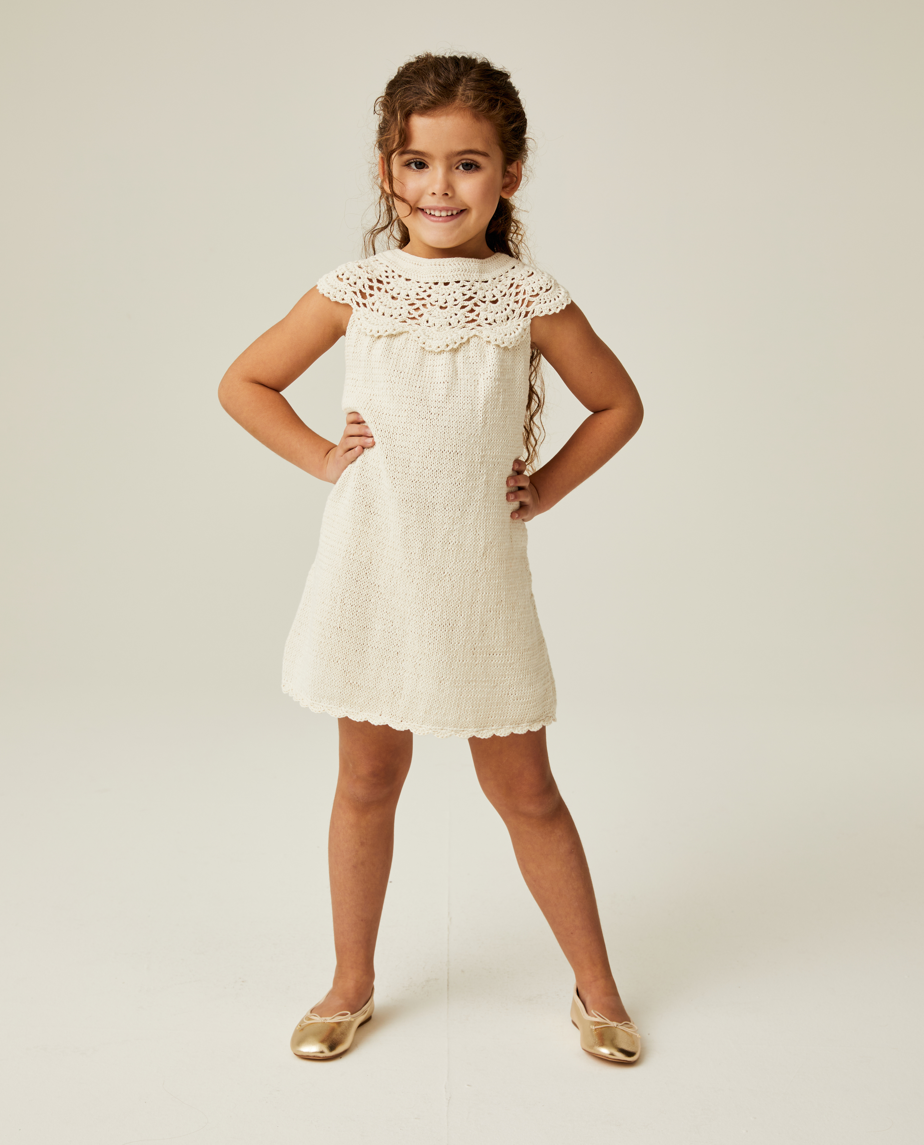 Modèle robe fille doriane